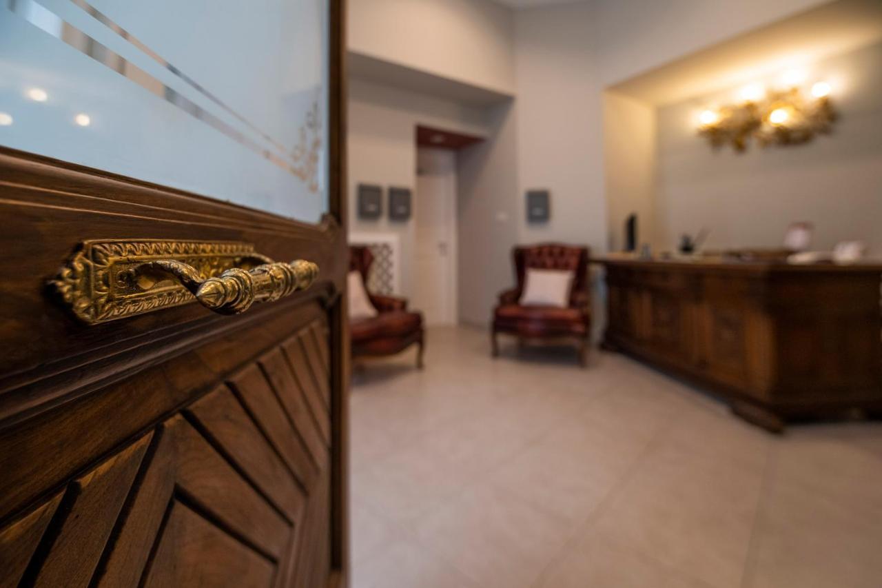 Mercatello Bed And Breakfast Naples Exterior photo