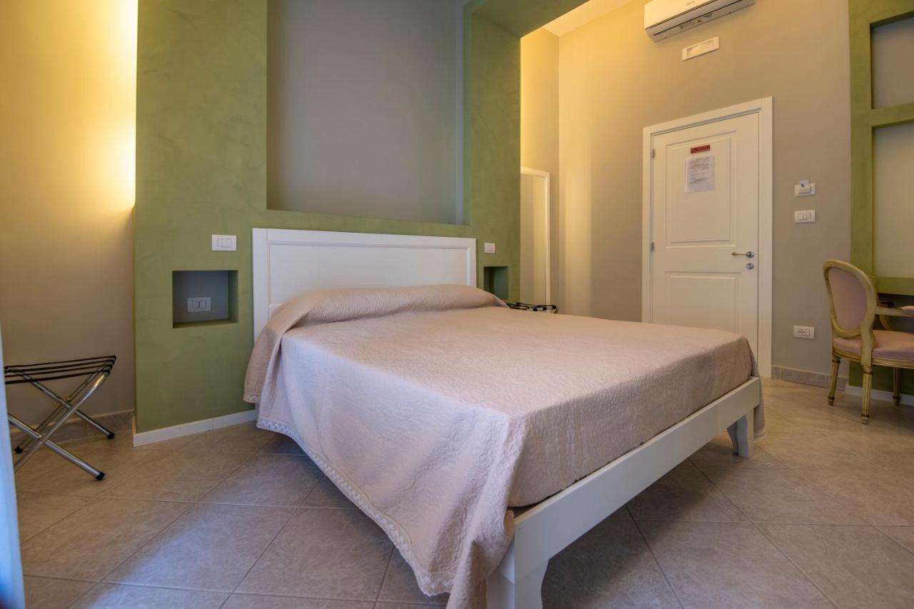 Mercatello Bed And Breakfast Naples Exterior photo